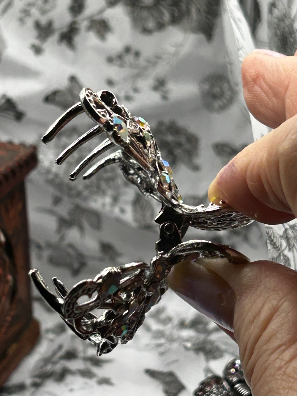 Silver Metal Hair Clip - Iridescent Accents - Picture 5 of 8
